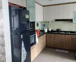 Blk 558 Jurong West Street 42 (Jurong West), HDB Executive #579916651